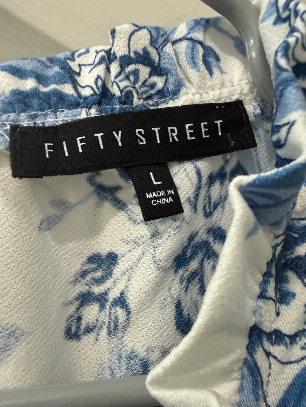 Fifty Street Blue Floral Ruffle-Sleeve Top - NWOT - Picture 3 of 3